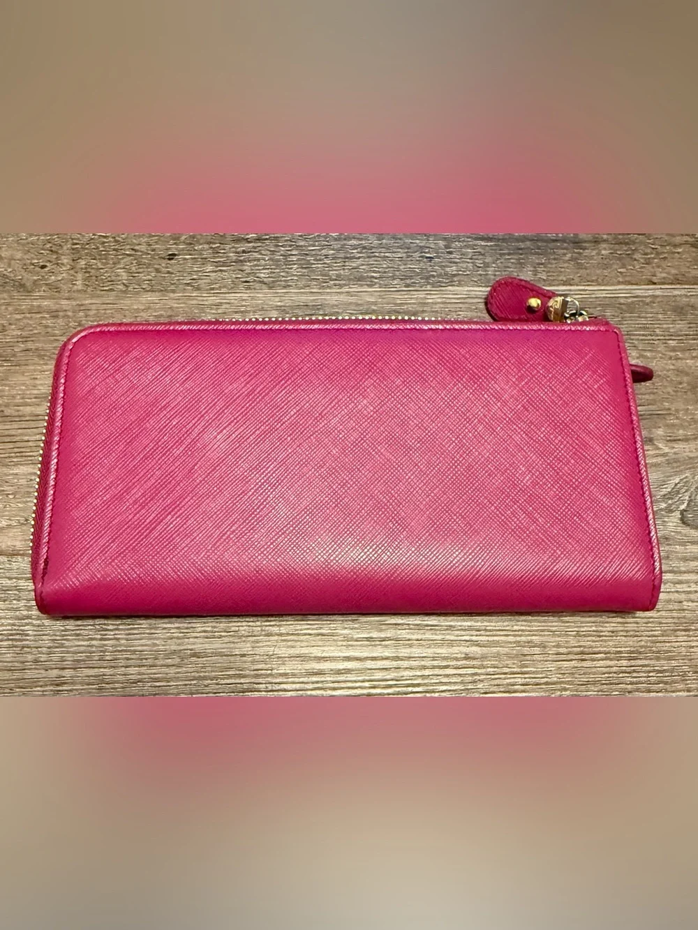 Salvatore Ferragamo Fuchsia Vara Bow Zip Wallet with Gold Hardware COA